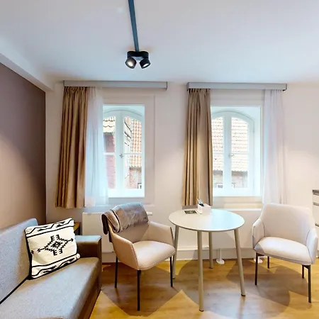 Апартаменты 07 No 8a Boardinghouse *